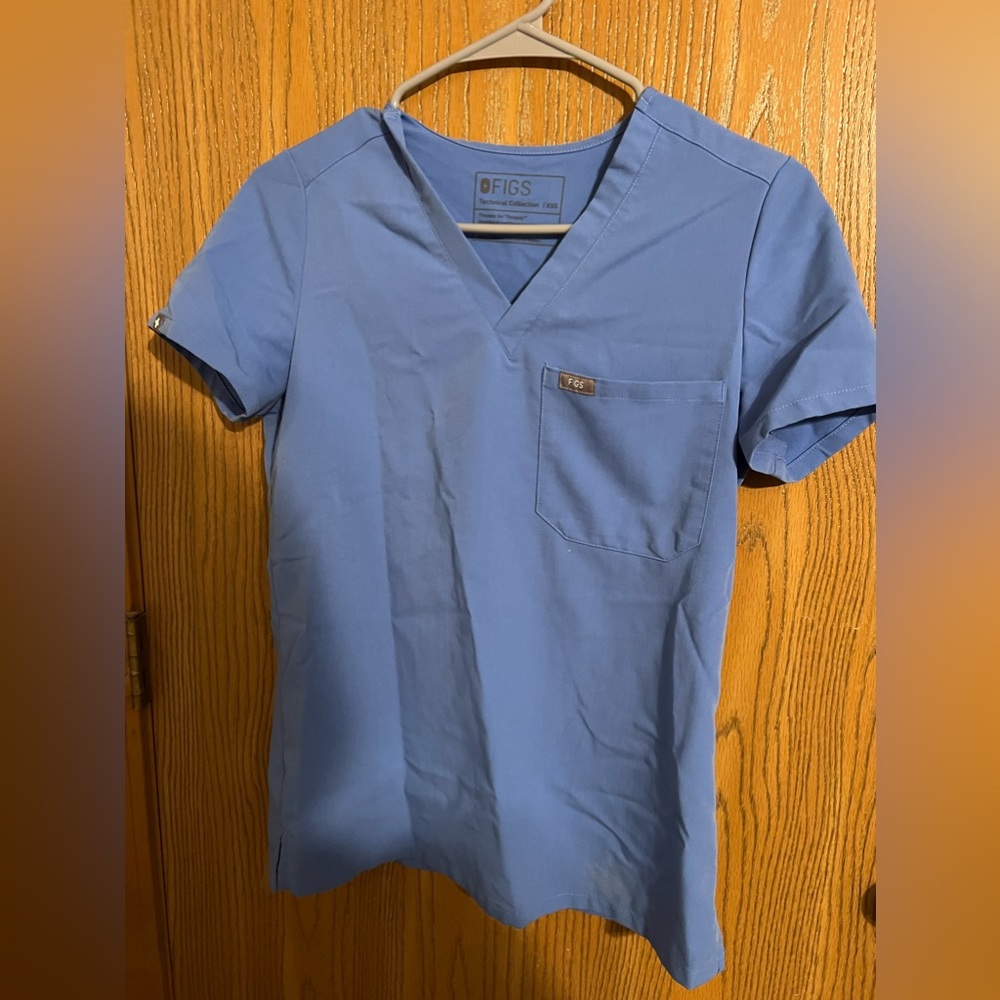 Ceil blue Catarina figs top